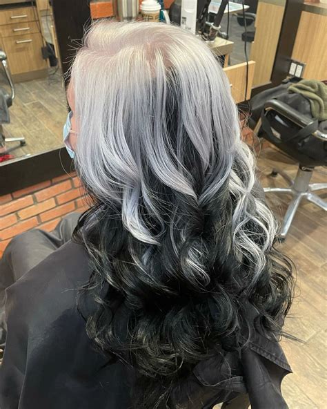 Half Blonde Half Black Hair: 30+ Ways To Rock This Hairstyle