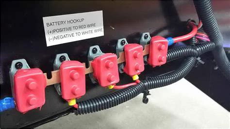 Buy 2pcs 12V/24V 40A Automatic Reset Circuit Breaker with Cover Stud ...