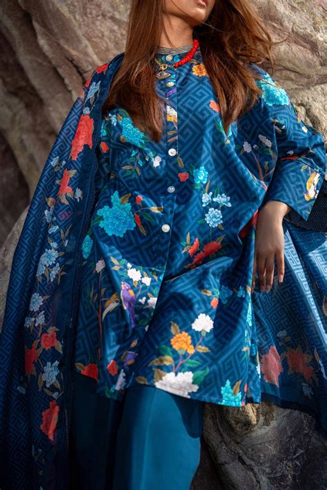 Sana Safinaz Spring/Summer Mahay Lawn 2024 – H241-013B-2Bk – YourLibaas