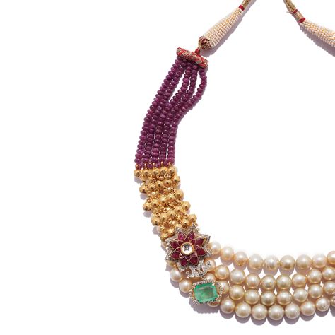 Uzuri Necklace – Latique