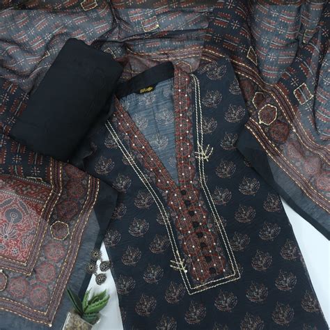 Midnight Blue Digital Printed Top with Kantha Dupatta Set – Desisandook ...