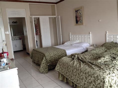 FISHERMAN'S INN HOTEL (Trelawny Parish, Jamaica - Falmouth) - Hotel ...