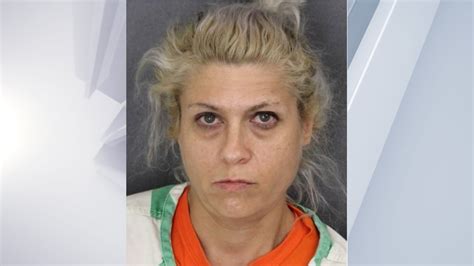 Woman arrested on drug charges in Washington County