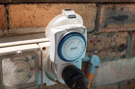 Setting a Timer On a Pool Pump 的图像结果