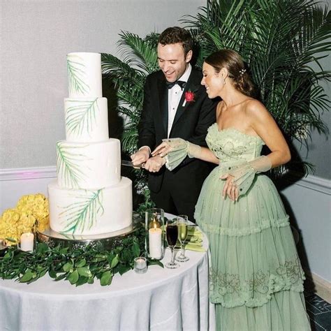 Light Green Wedding Dresses