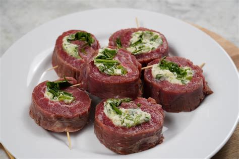 Flank steak pinwheels - Cooking Ideas