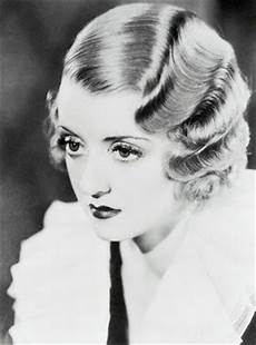 1920 Finger Wave Hairstyles by Scrapbook The Finger Wave 1920s 30s Hair Doo 1920 Finger Wave Hairstyles