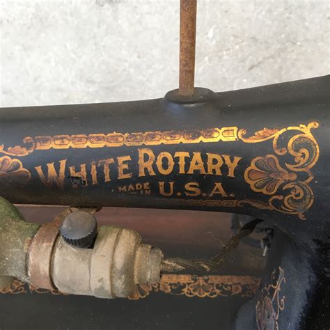 Vintage 1920's White Rotary Sewing Machine