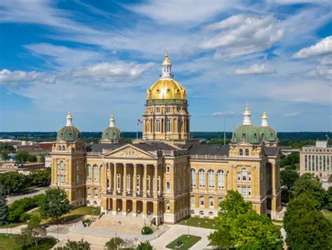 About | Iowa Division of Credit Unions