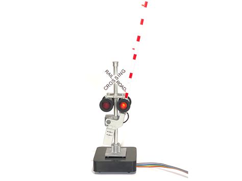 G Scale Motorized Crossing Gate - Signaling, Lighting & Animation