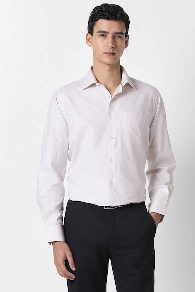 Buy Men Off White Custom Fit Textured Full Sleeves Formal Shirt Online ...