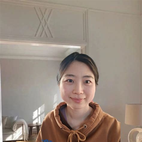 Maggie - Chinese teacher - ₹1904/h