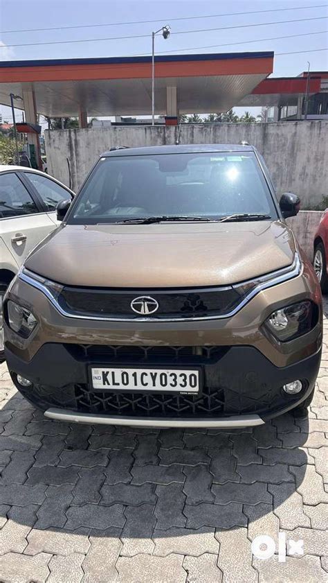 Tata Punch 1.2 Revotron Creative IRA Pack AMT Dual Tone, 2022, Petro ...