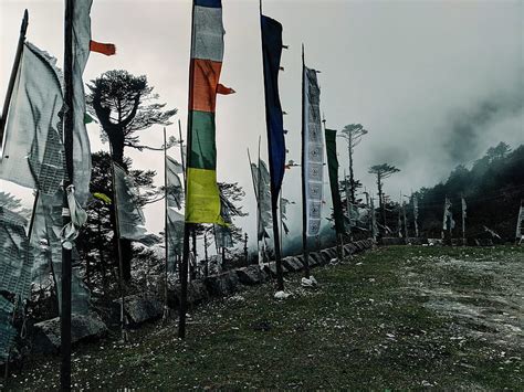Sikkim Gangtok Lachung Tour Packages for Couple 4Nights/5Days - HelloVisit