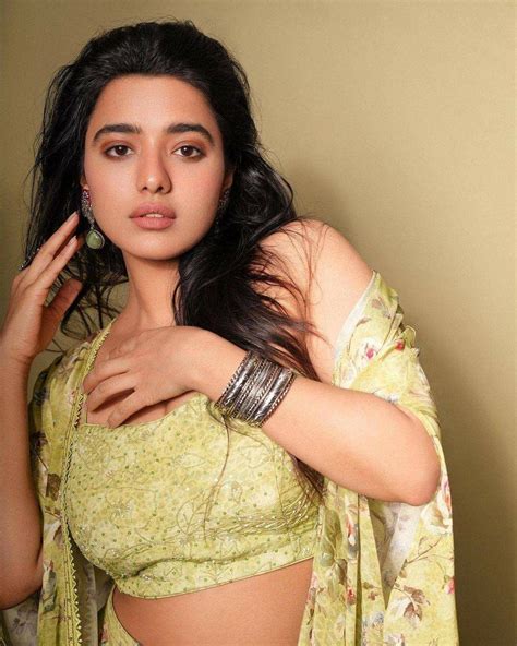 Pin by nani on all indian hot and cute actress in 2022 | Fashion, Saree ...