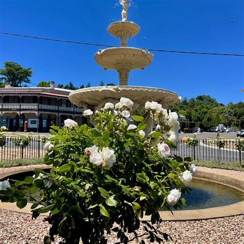 Wills Square Memorial Fountain (Daylesford) - All You Need to Know ...