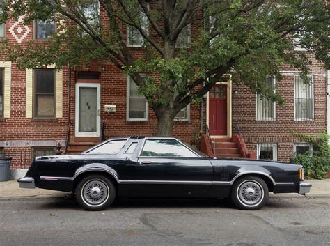 CSCB Home: 1977 Ford Thunderbird