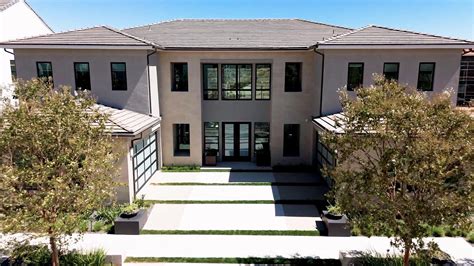 New Home Community Santa Rosa Valley Estates in Santa Rosa Valley, CA