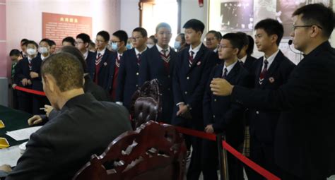 哈尔滨松雷中学,哈尔滨市松雷中学,哈尔滨市松雷中学校服_大山谷图库