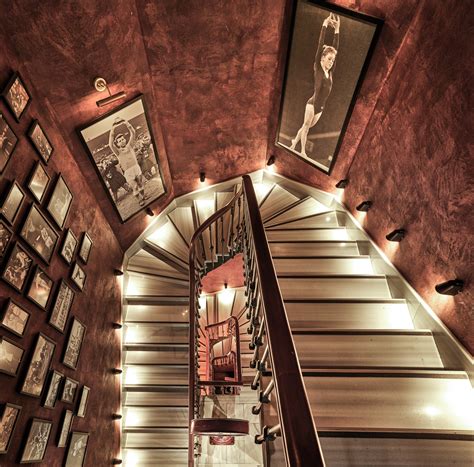 Celtic Irish Pub - naif design