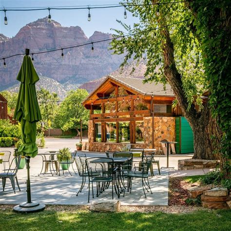 Spotted Dog Cafe - ZION TRAVEL