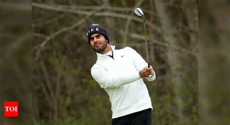 Shubhankar Sharma lies tied 53rd as Eddie Pepperell takes lead in ...