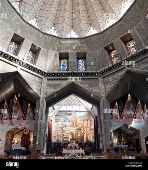 Our lady nazareth hi-res stock photography and images - Alamy