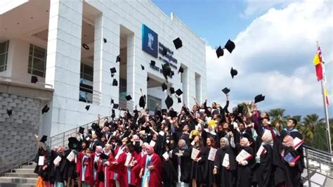 马来留学热门专业：留学生们首选的马来西亚大学专业解析