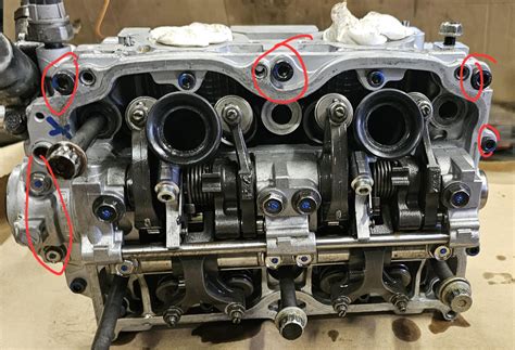 09 Forester X cam shaft leak at cam shaft seal. : r/SubaruForester