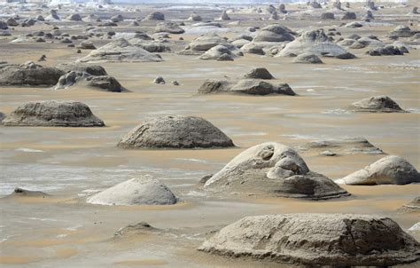 Egyptian White Desert - Photos,Images,Gallery - 17336