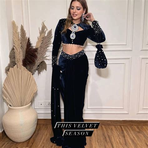 Buy Velvet Saree Online In India - Etsy India