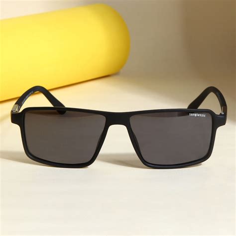 Buy Moomin Black Polarized Rectangle Sunglasses - Classic Style and UV ...