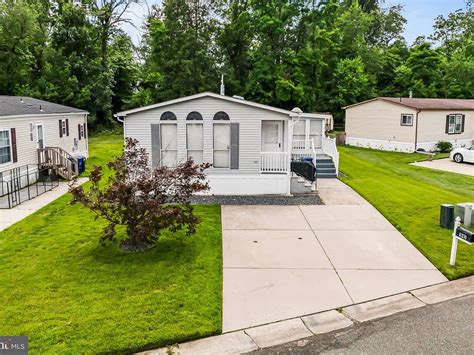 542 Ivy Ct, Mount Laurel, NJ 08054 | Zillow