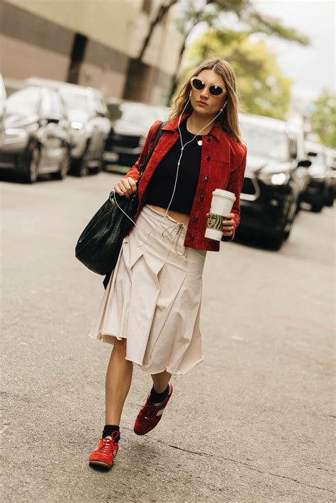 Best Street Style Photos of Denim Looks From New York Fashion Week ...