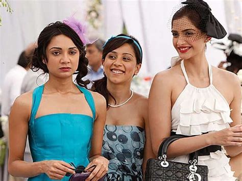 8 Signs That Trauma Dumping Can Strain Your Friendship | Femina.in