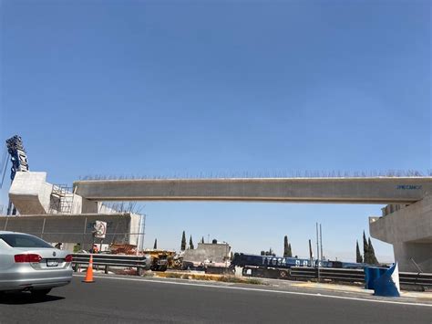 La ruta al AIFA: dos horas en auto, obras inconclusas y confusión vial