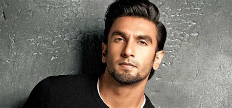 Ranveer Singh Is Back With Another Crazy Outfit This Time Hes A ...