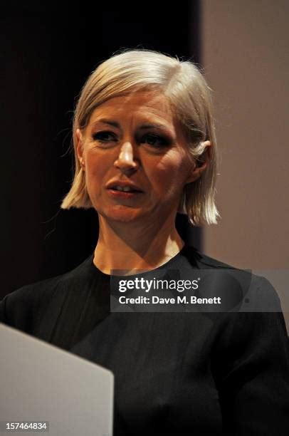 Elizabeth Price (Artist) Photos and Premium High Res Pictures - Getty ...