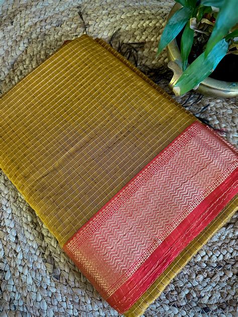 Maheshwari Mustard Yellow Zari Checkered Sarees – Rewa Handloom