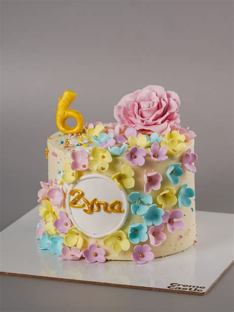 Kids Birthday Cake Design | 2500+ Designs | Creme Castle