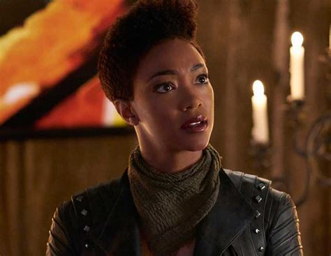 Star Trek: Discovery Review - "Will You Take My Hand?"