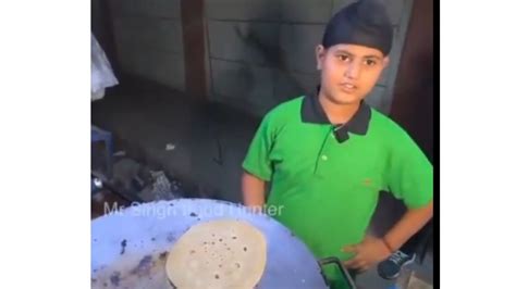 ರಸ್ತೆಬದಿ ಎಗ್‌ ರೋಲ್‌ ಮಾರುವ ಬಾಲಕನಿಗೆ ಆನಂದ್ ಮಹೀಂದ್ರಾ ನೆರವಿನ ಭರವಸೆ | Anand ...