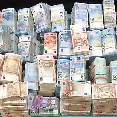 The School for Good and Evil: The Complete 6-Book Box Set : Chainani ...