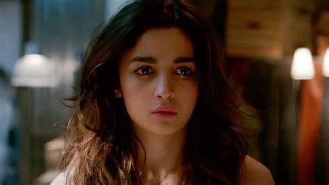 Valentine weekend binge: 7 Anti-Valentine’s day movies on Netflix that ...