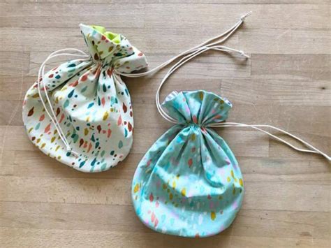 まん丸巾着 *ヨーヨー柄* | comodo