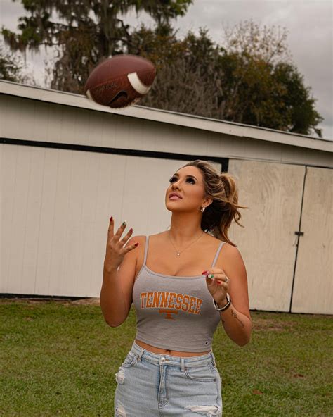 Sara Blake Cheek (@sarabcheek) • Instagram photos and videos