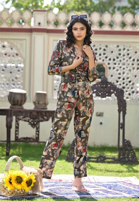 Etihad Olive Floral Co-ord Set – Autumn Lane Clothing