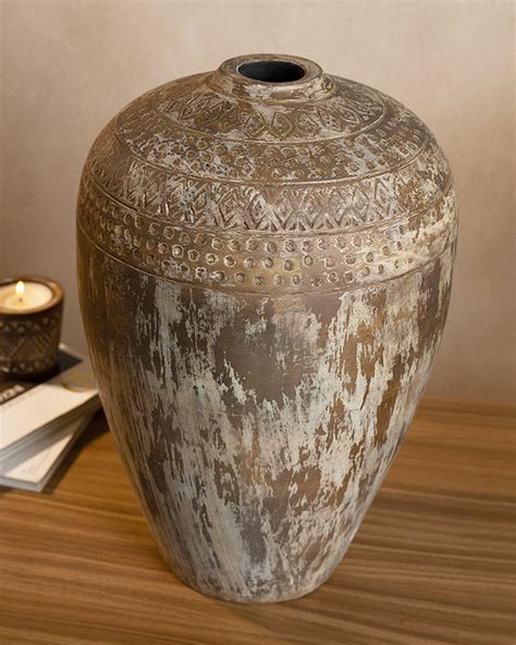 Buy Flower Vase & Ceramic Flower Vase | Decorative Vases – Habere India