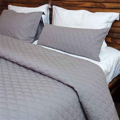 Summer Quilt/Bed Cover - Light Grey | LOVE FOR WHITE