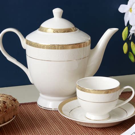 Classic Gold Designs (Tea Sets) – Vigneto